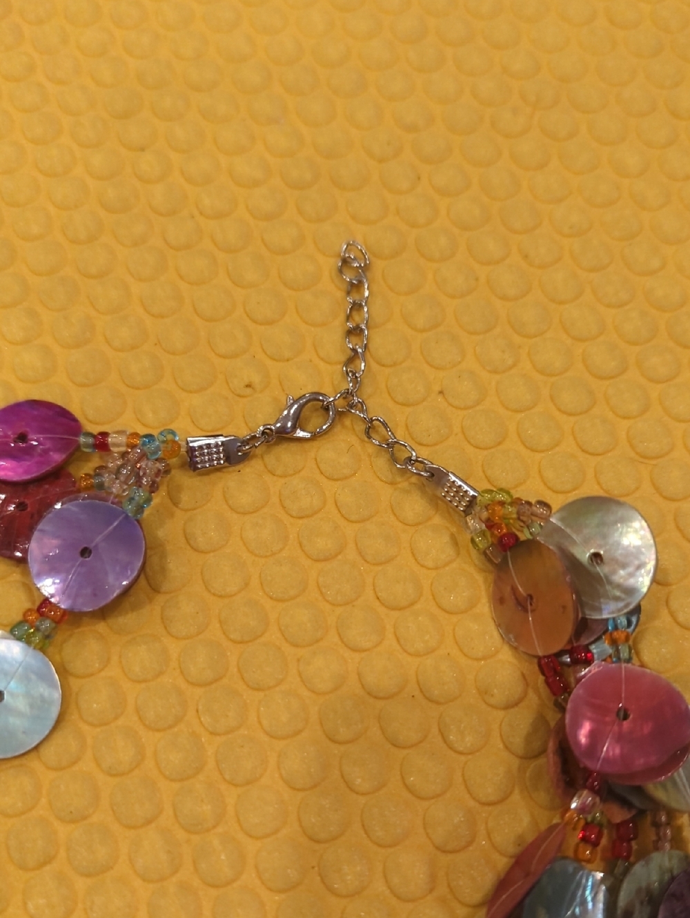 Shell Bead Necklace - Picture 2 of 7